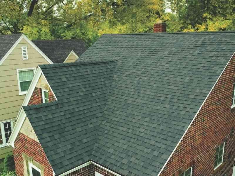 Asphalt Roof Installation: Key Benefits For Homeowners